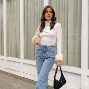 NWT VERGE GIRL TURTLENECK